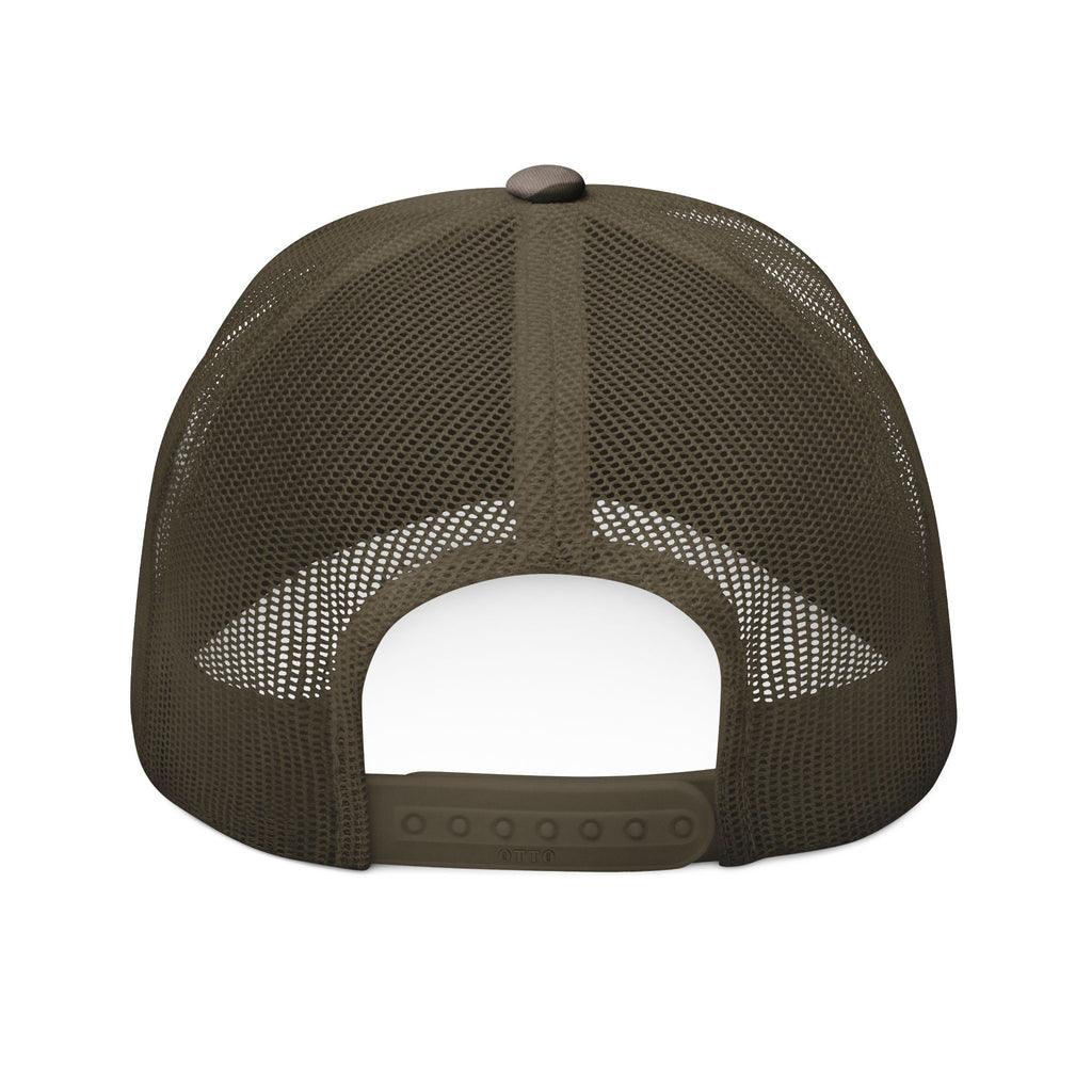 Camouflage Trucker Hat with Embroidered Bear Design, Outdoor Cap, Hunting Hat, Casual Wear, Gifts for Him, Stylish Headwear